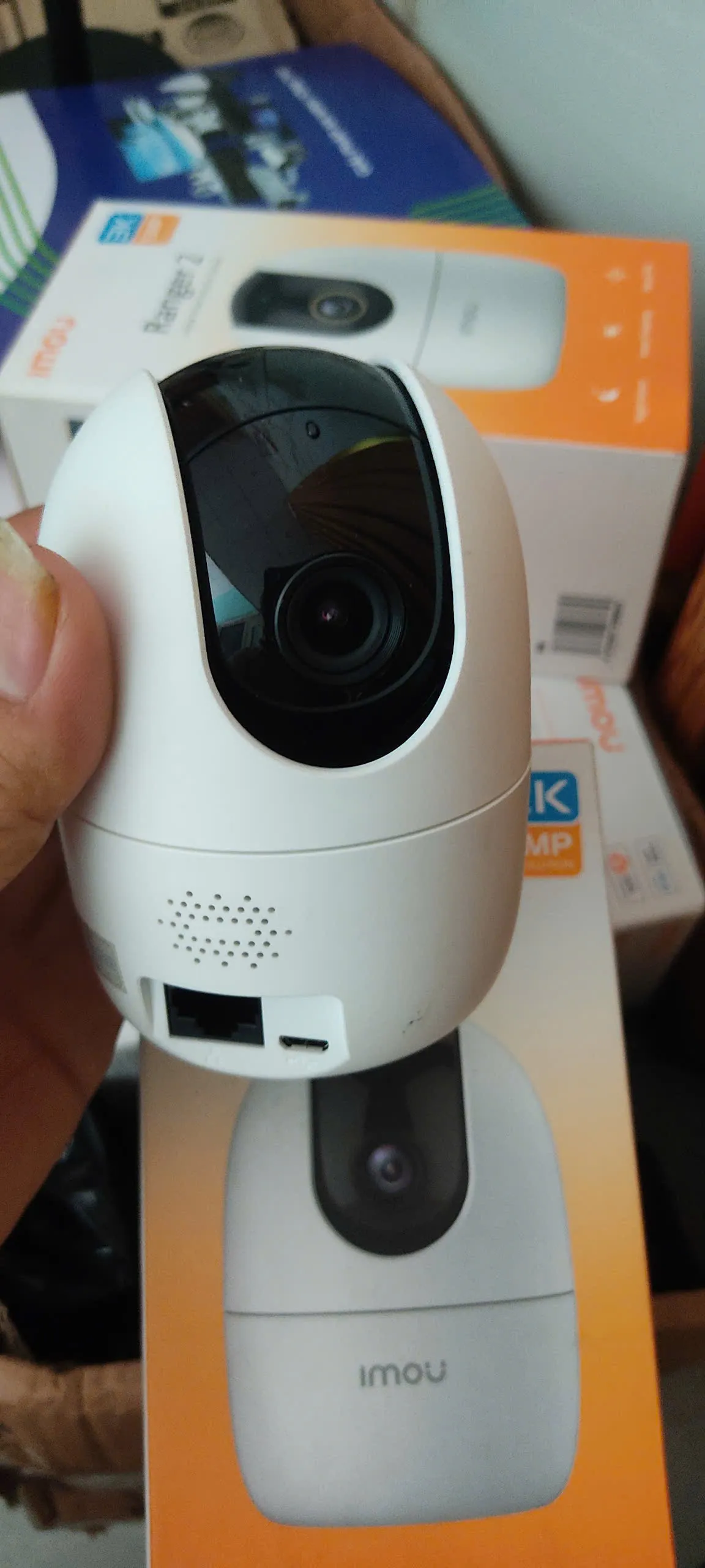 Camera IPC-A32EP (Ranger 2, 3MP),Tích hợp còi báo động